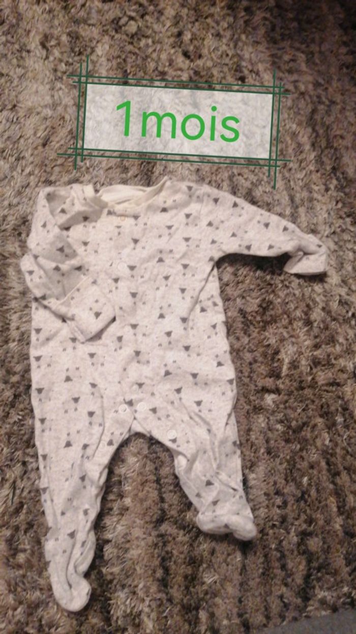 Pyjama 1 mois