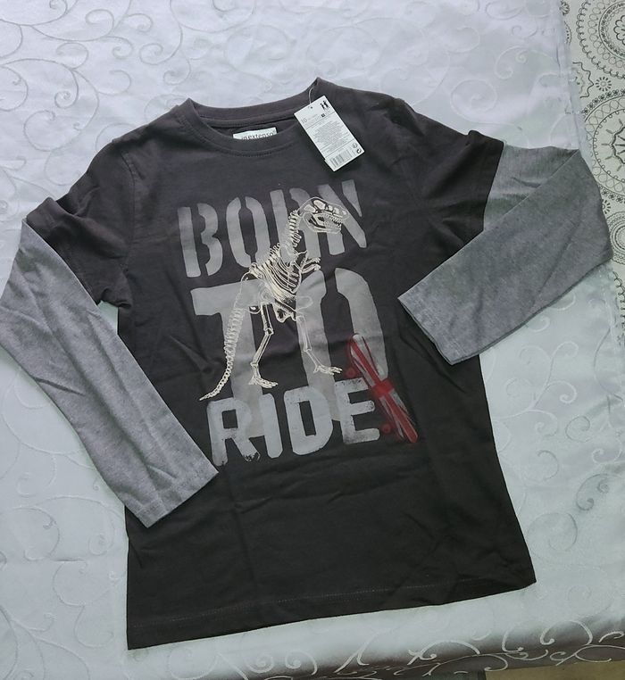 T shirt garçon manches longues 10 ans neuf