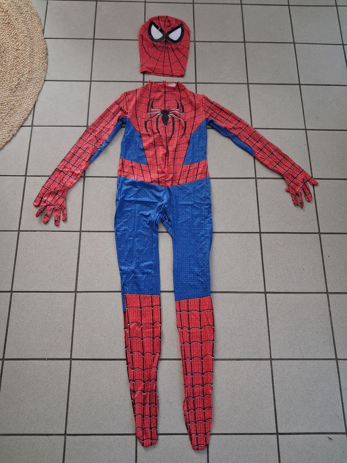 Déguisement spiderman 140 cm (9/10 ans) - photo numéro 2
