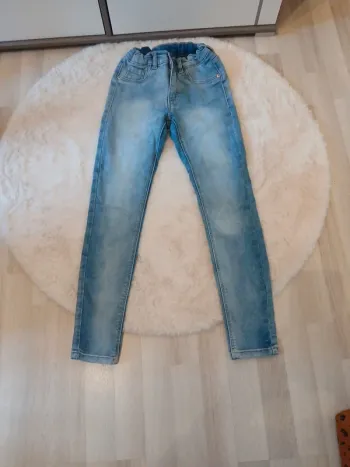jeans fille 11/12ans