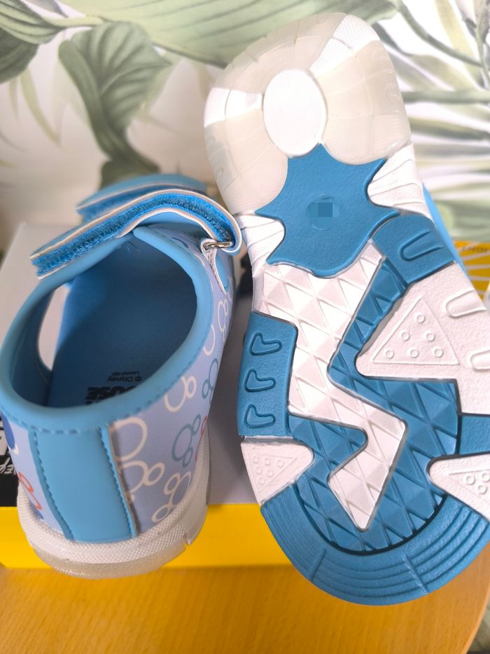 Sandales lumineuse Mickey mouse taille 21 - photo numéro 3