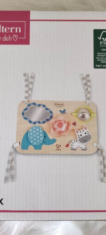 Jouet bébé à accrocher neuf