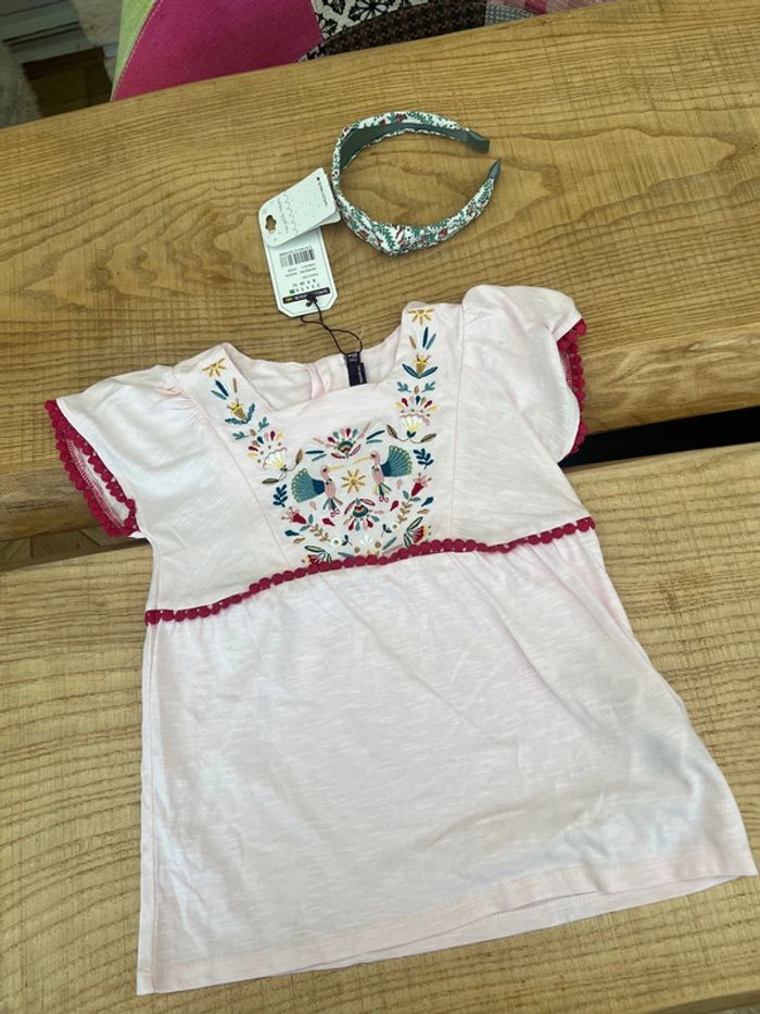 Ensemble sergent major neuf étiqueté 7 ans t-shirt et serre tête à fleurs oiseaux rose pale - photo numéro 4