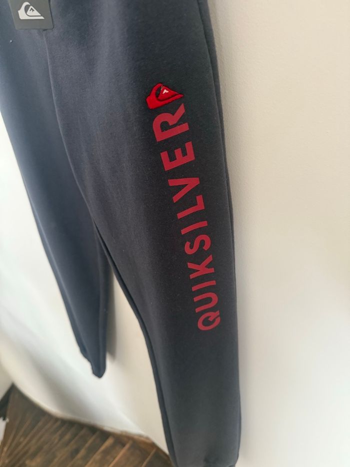 Pantalon neuf - photo numéro 2