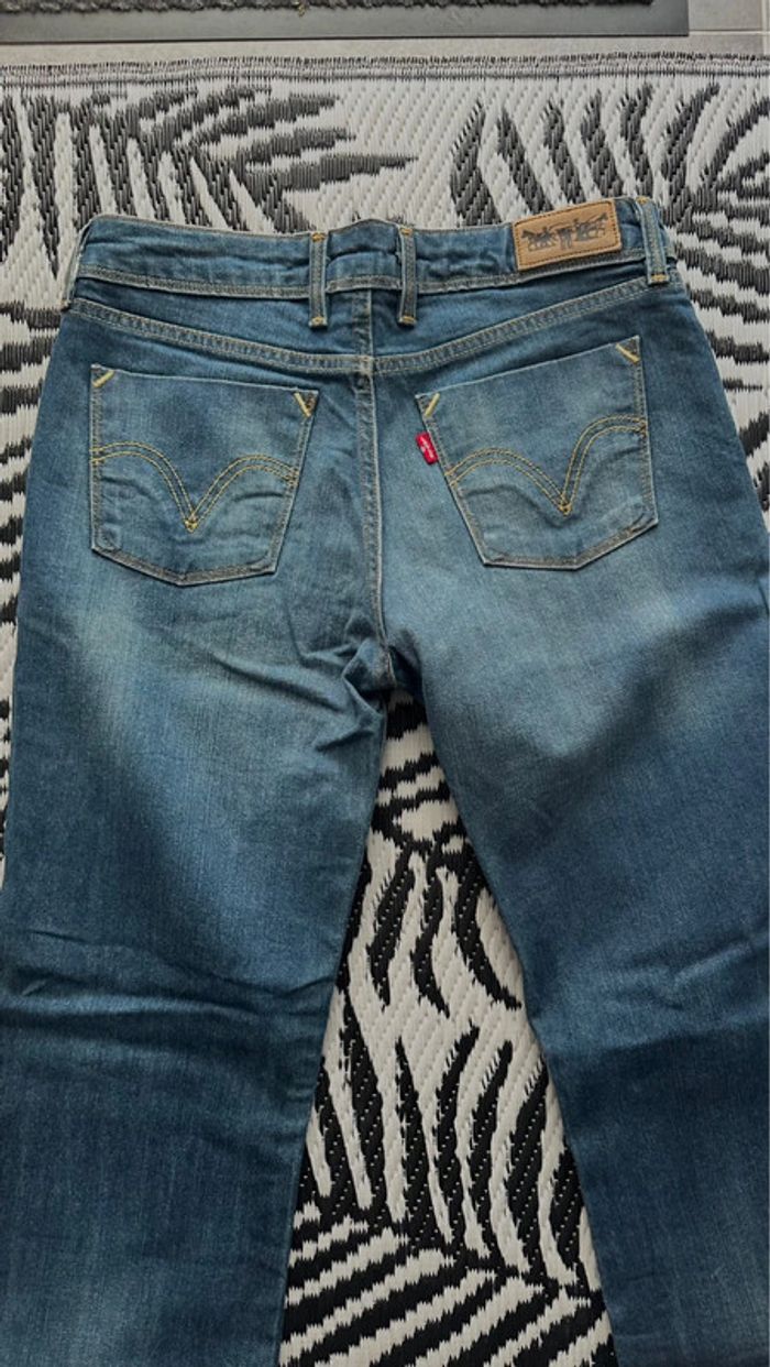 Jean Levi’s 629 - photo numéro 2