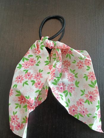 Élastique foulard fille neuf fleurie
