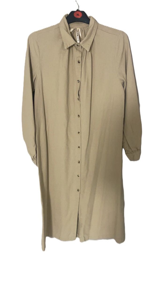 Robe-chemise kaki Hangar 86 – Taille L – Très bon état