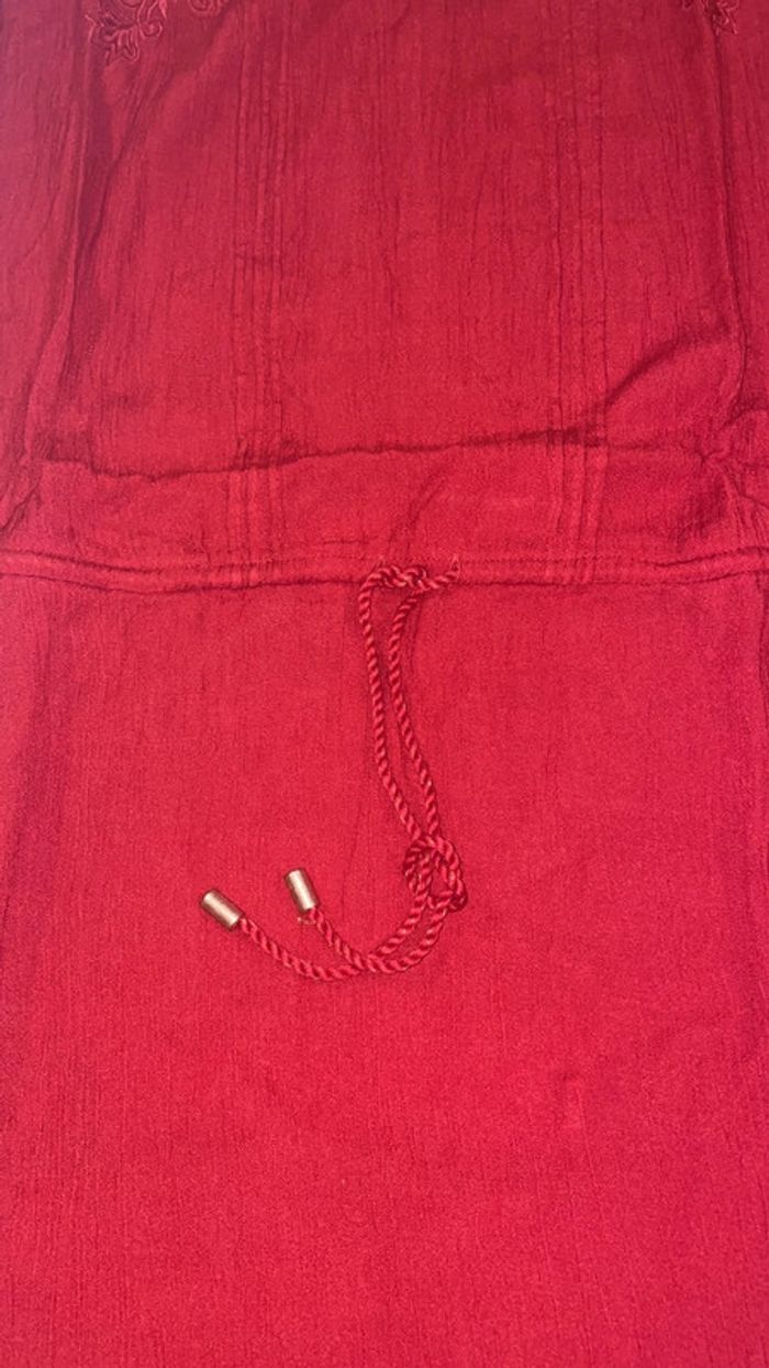 Robe broderie - photo numéro 2