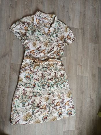 Robe 38 marque un jour ailleurs  uja neuf printemps été 