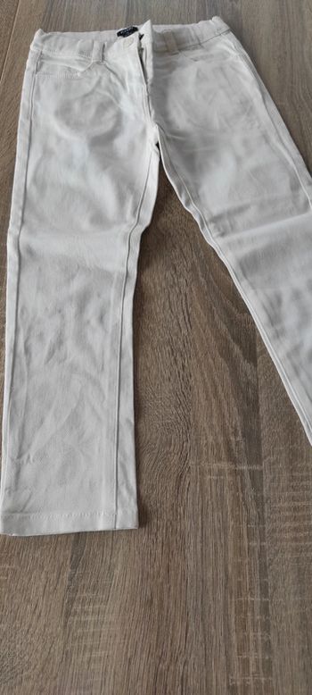 Pantacourt Kiabi 7 ans