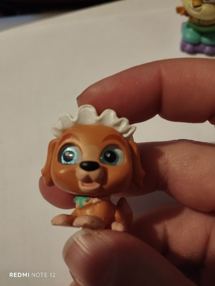 Figurine Doorables let's party Nana