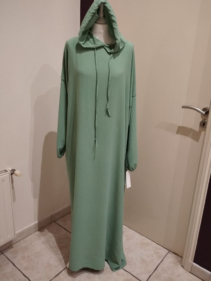 Abaya capuche