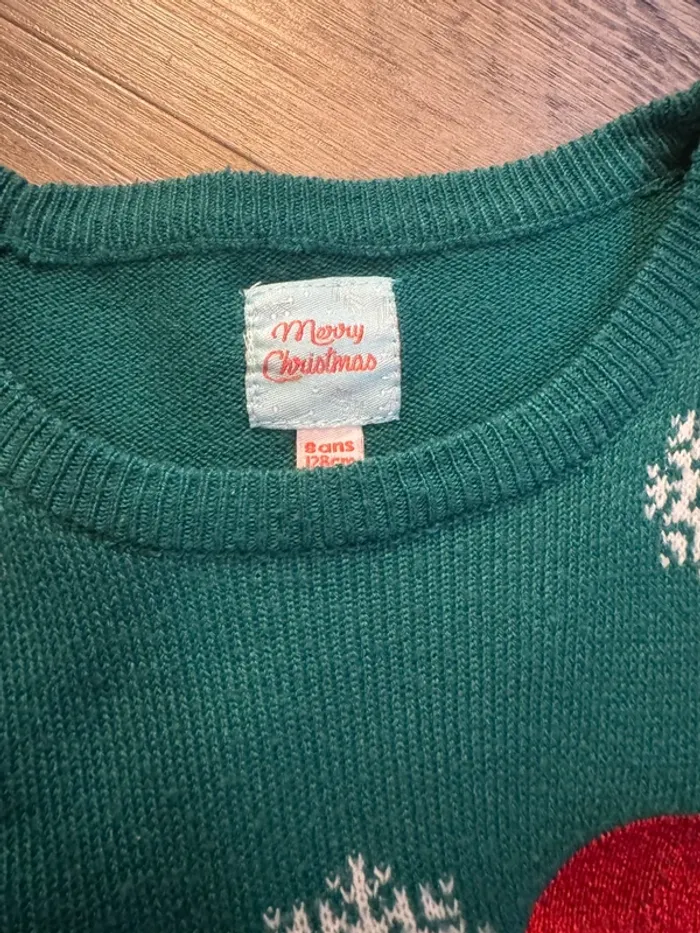 Pull de noël 8ans - photo numéro 2