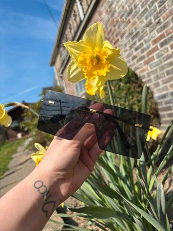 Lunette de soleil carré / rectangle, verre noirs