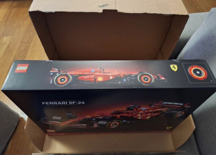 Voiture lego technic neuf ferrari sf 24 42207 - photo numéro 2