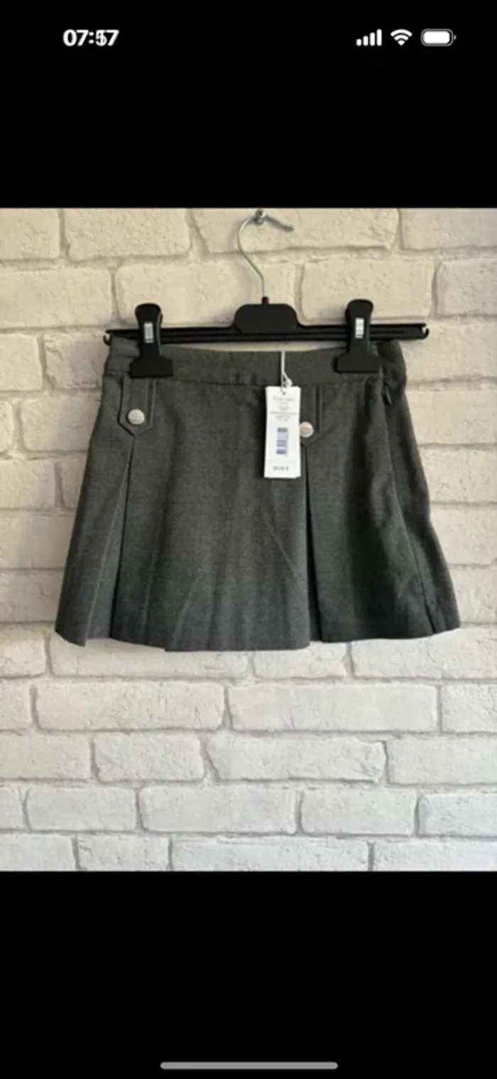 Jupe jacadi taille 5 ans neuf