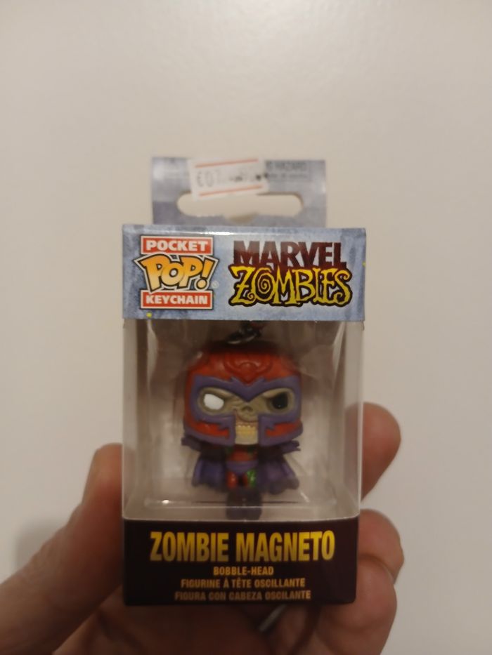 Pop pocket marvel zombie magneto