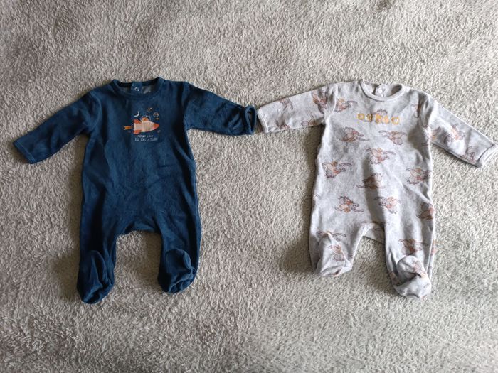 Lot de 2 pyjamas 3 mois – Super état - photo numéro 2