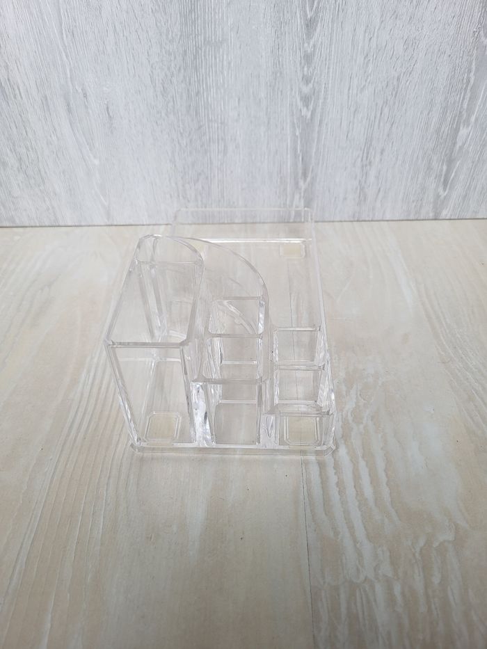 Rangement maquillage - photo numéro 3