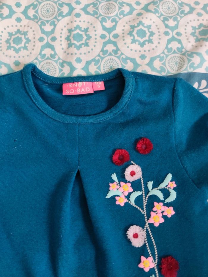 Robe fille 5ans - photo numéro 2