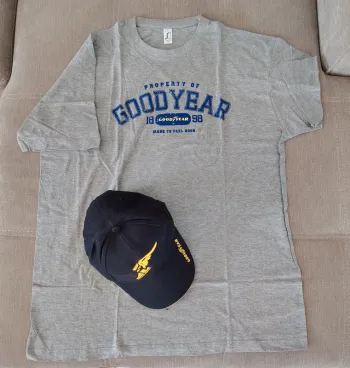 1 t-shirt Goodyear Xl ou M+ casquette