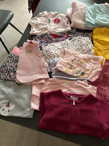 Lot de vêtements fille 6 ans Sergent-major okaidi