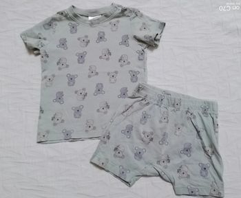 H&M ensemble short t shirt koala