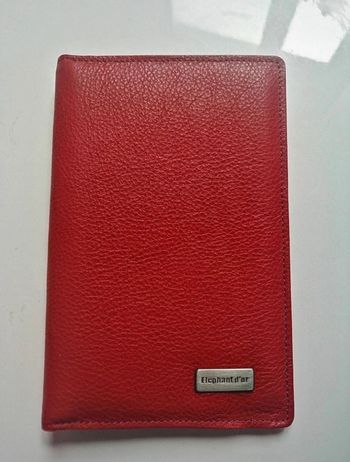 Porte-feuille cuir rouge 3 volets dans son coffret