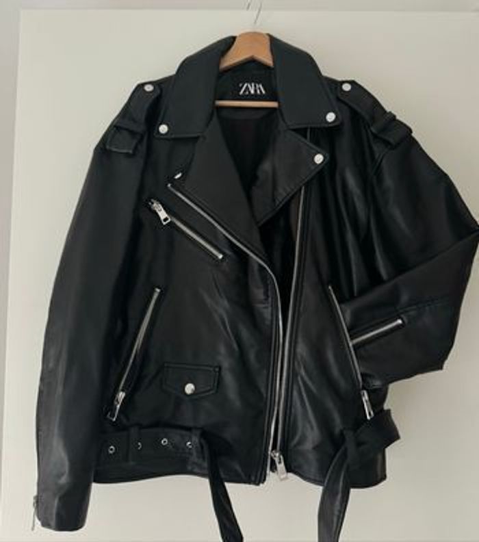 Veste en cuir Zara - photo numéro 2