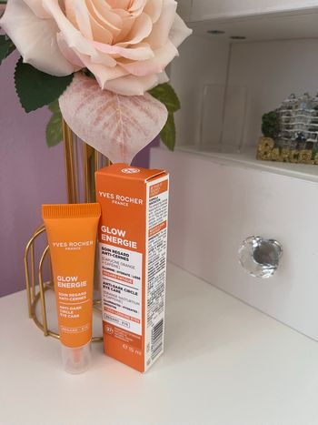 Soin du regard anti-cernes Yves Rocher 