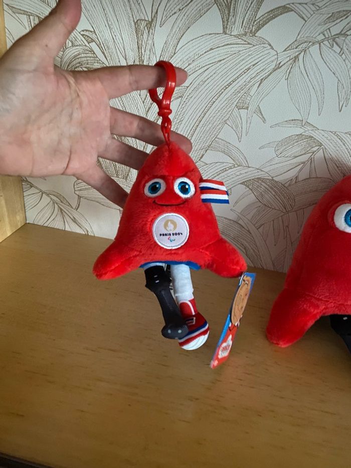 2 Mascottes Les Phryges JO 2024 - photo numéro 2
