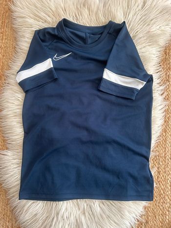 Garçon 👦🏻 Tshirt manches courtes nike bleu marine - Taille L/147-158 cm