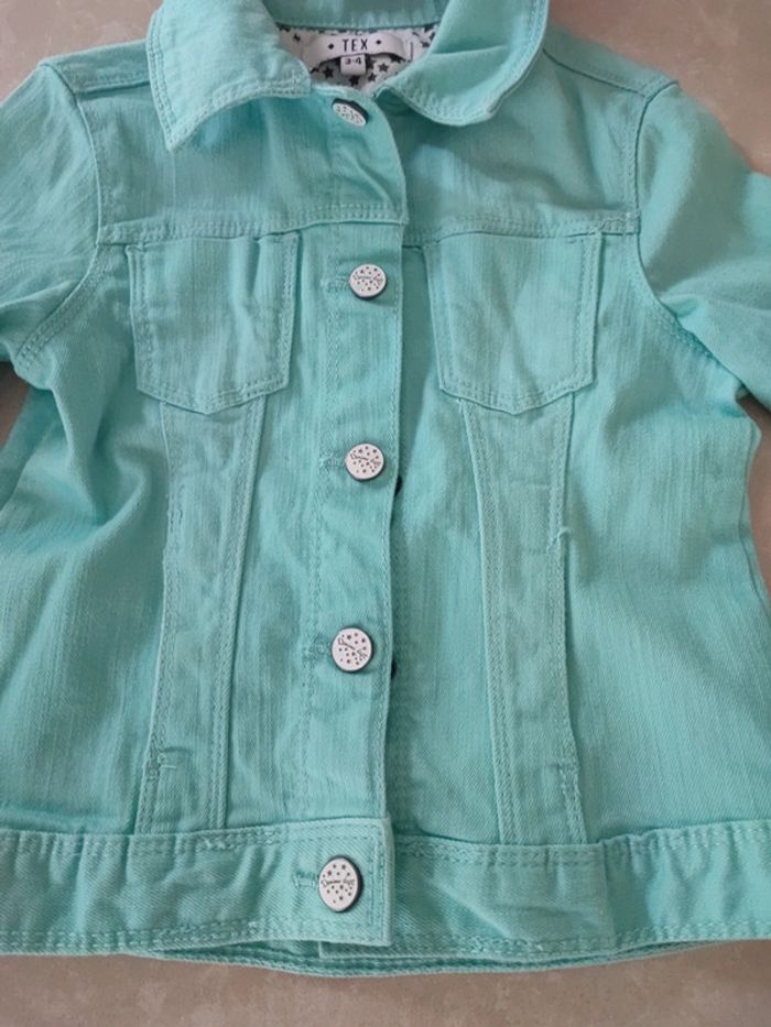 🌸sublime veste en jean 3/4 ans NEUVE - photo numéro 2