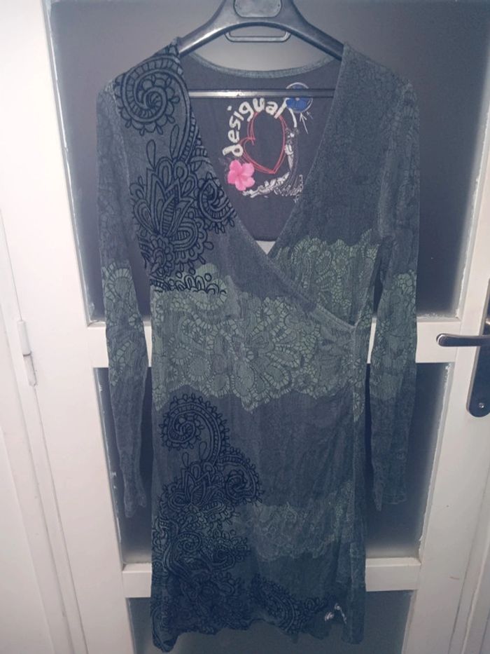 Robe Desigual taille m