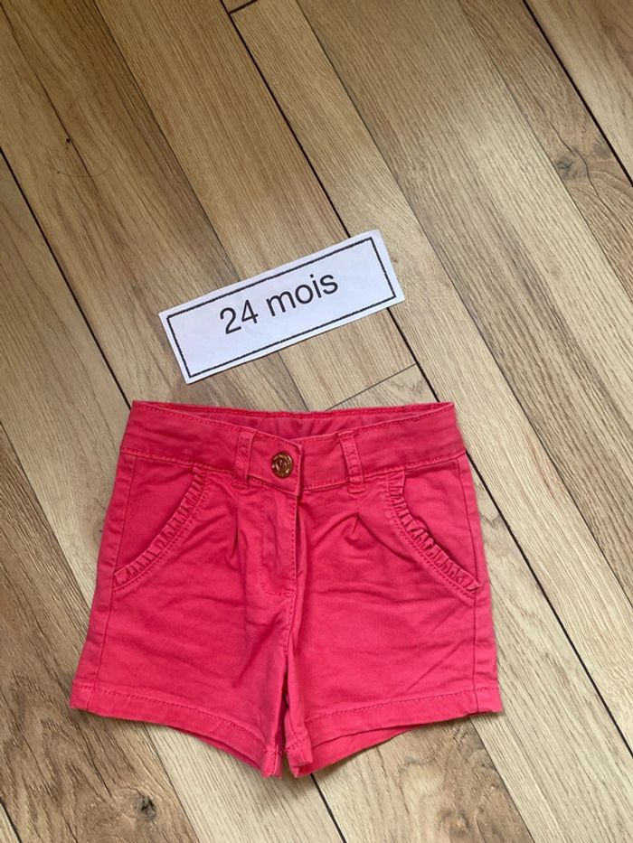 Short 24 mois