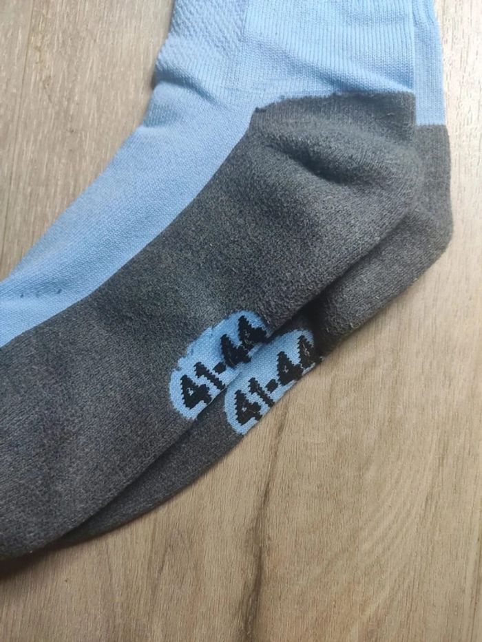 Uhlsport chaussettes de foot 41 44 - photo numéro 3