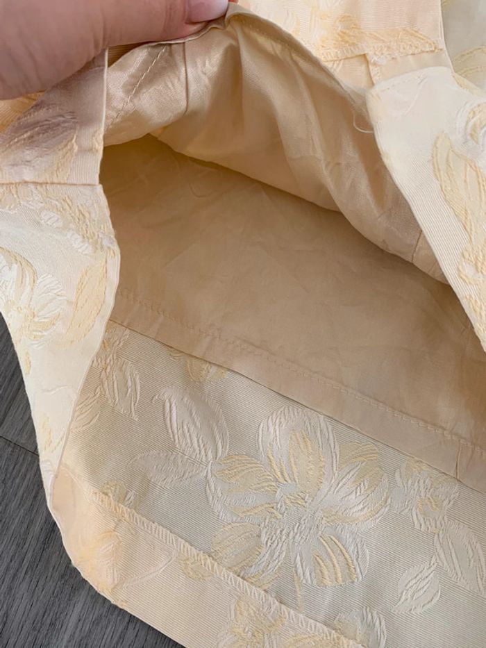 Jupe broderies fleurs jaune pastel Vintage T36 - photo numéro 5