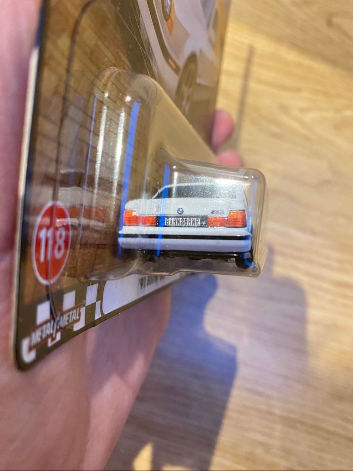 Hot Wheels  | Boulevard |  | ‘91 BMW M5 | 118 | GJT68 - JBL24 - photo numéro 2