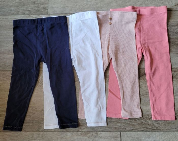 Lot de 4 leggings taille 18 mois