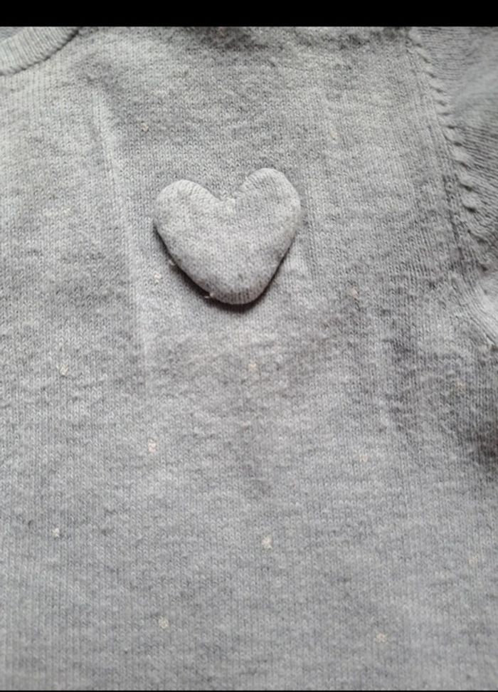 Gilet gris 9 mois - photo numéro 4