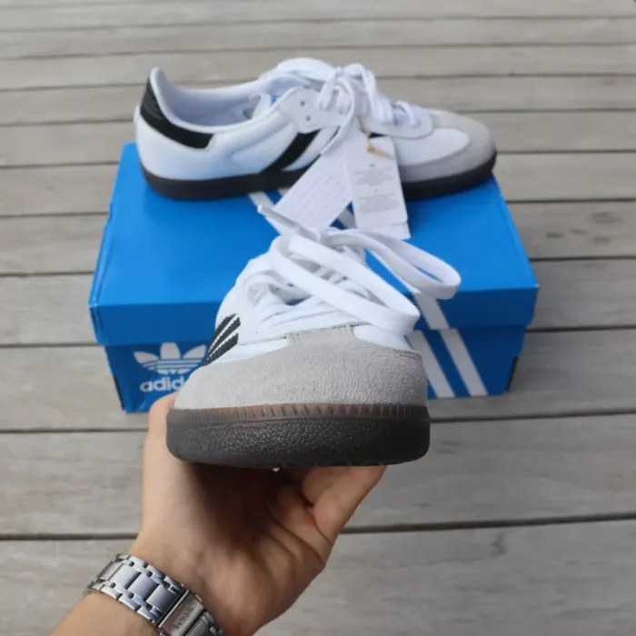 Adidas Samba OG taille 41 - photo numéro 2