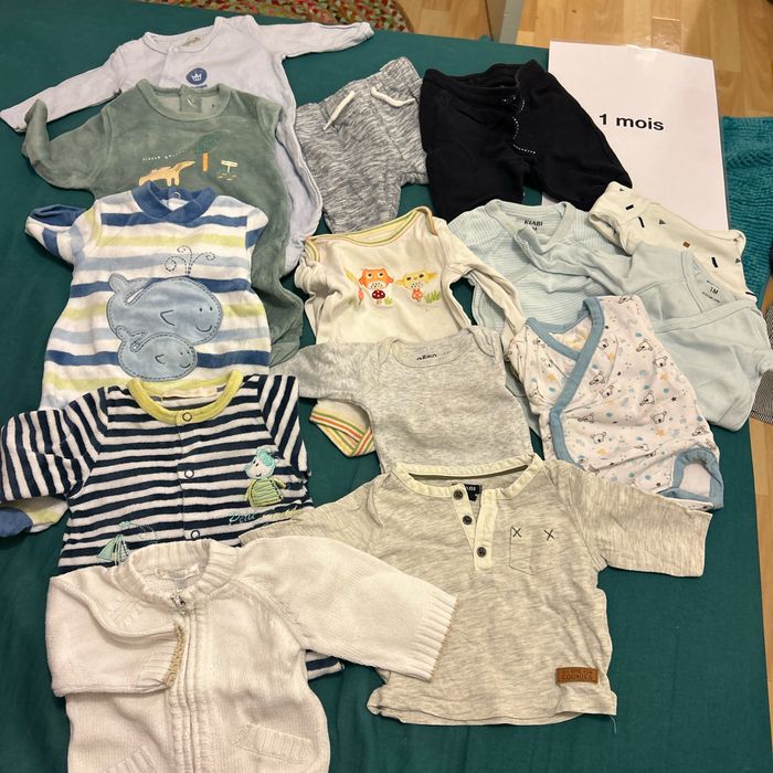 Lot vêtement 1 mois garçon