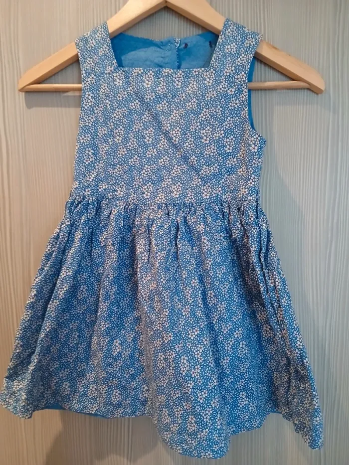 Robe Sergent major réversible 6 ans