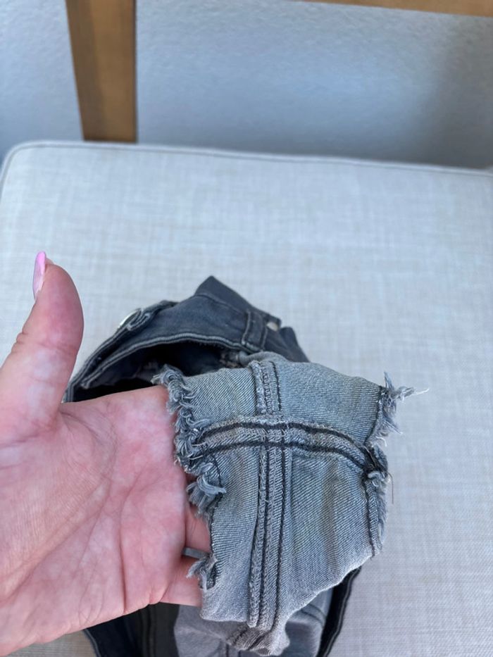 Mini short en jean gris - photo numéro 6