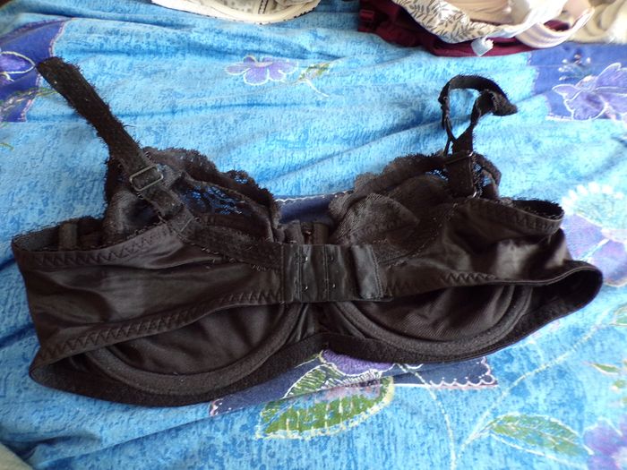 Soutien gorge noir dentelle 100D - photo numéro 3