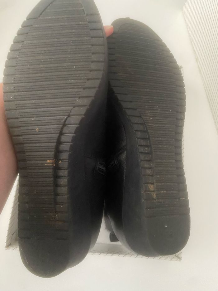 Paire de chaussures de qualité - photo numéro 4