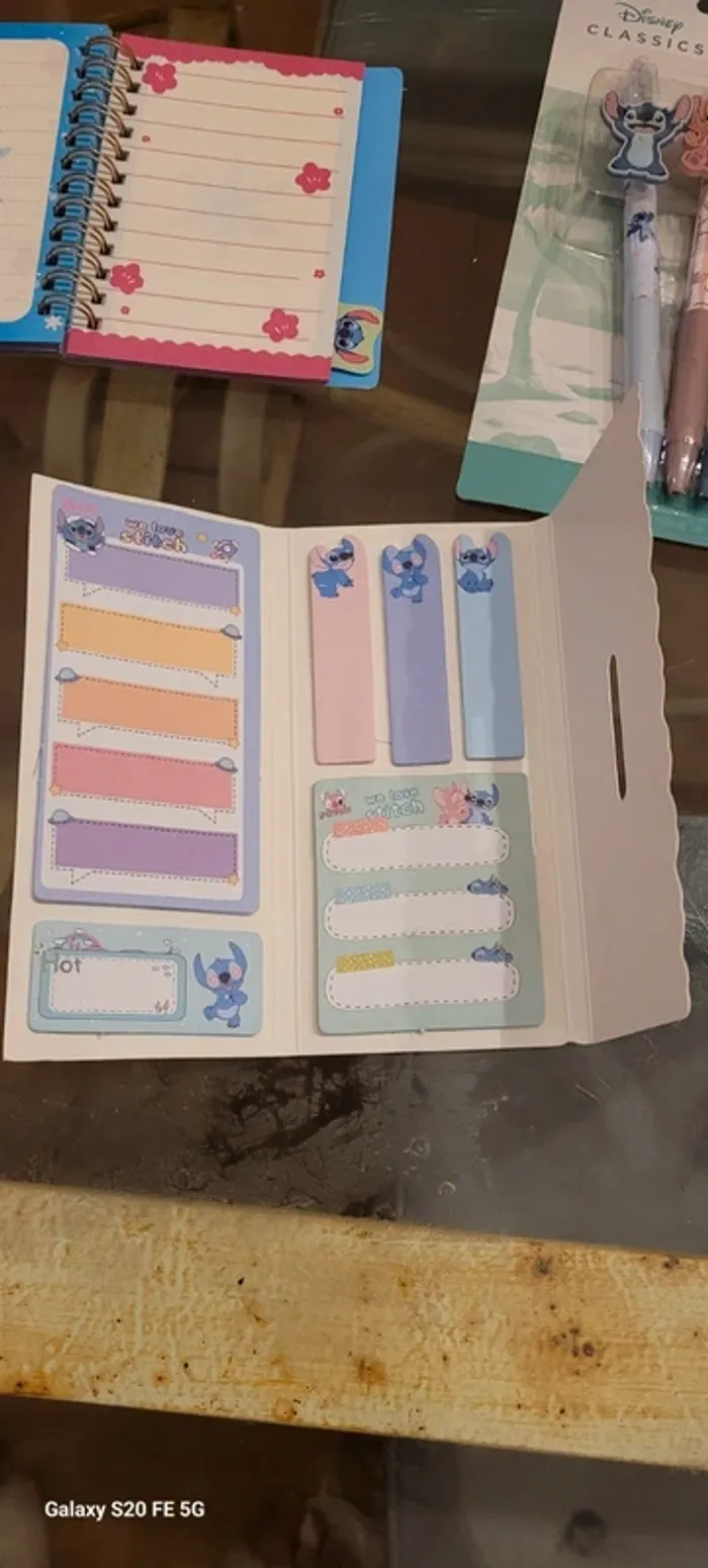 Lot petits articles papeterie Stitch Disney - photo numéro 10