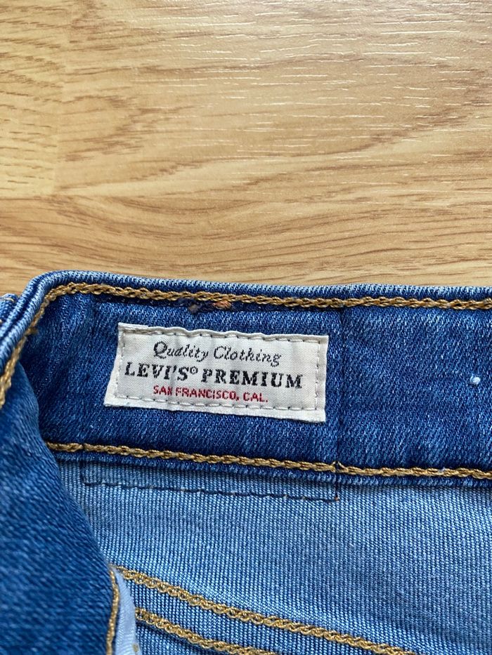 Magnifique Jean Levi’s bleu skinny 721 High rise skinny  taille 24 - photo numéro 5