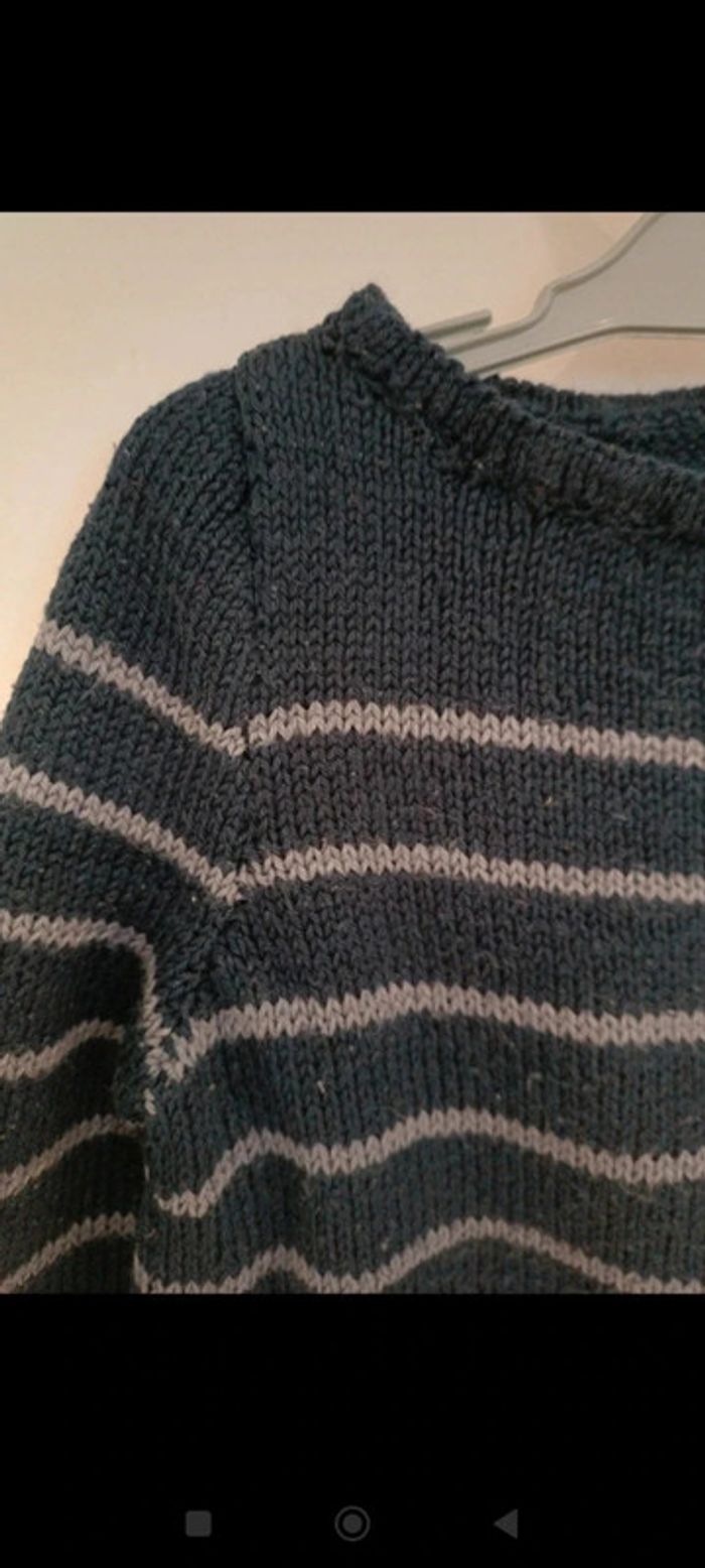 Pull 2 ans fait main - photo numéro 2