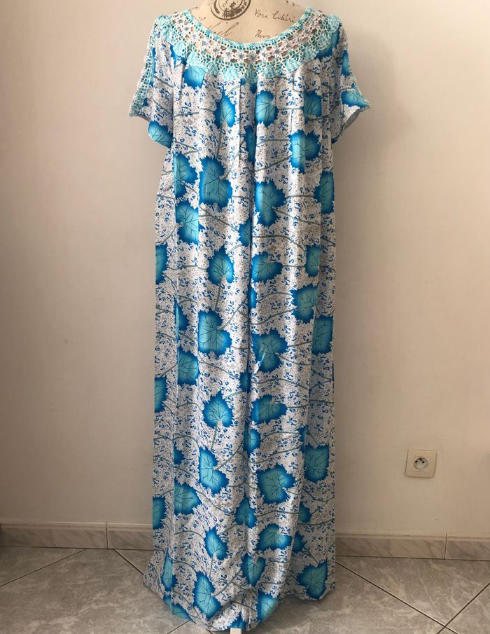 Djellaba blanche et bleue - photo numéro 2